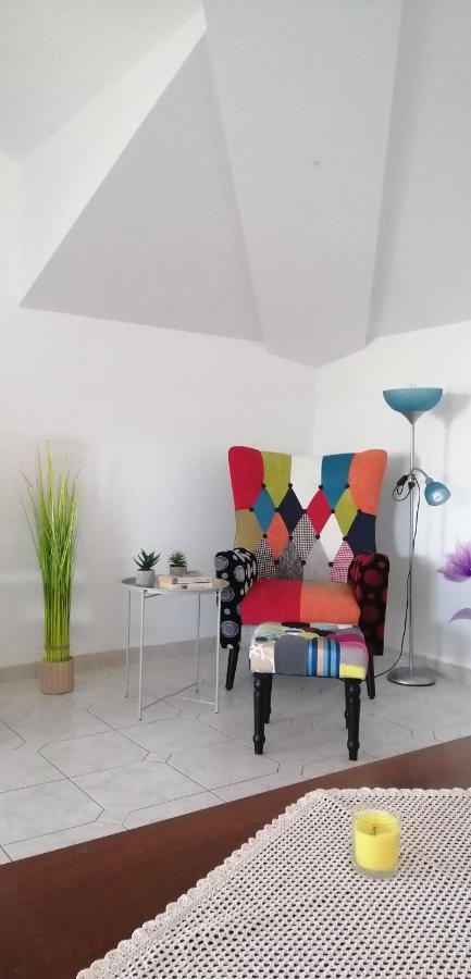 Apartments Nevjestic พรีมอชเตน ภายนอก รูปภาพ